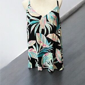 Torrid Black and Multicolor Leaf Print Camisole NWT